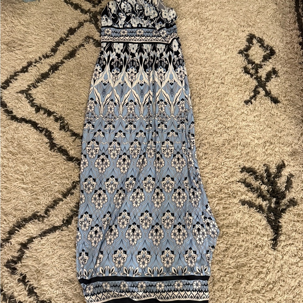 Elegant Blue and Black Patterned Dress